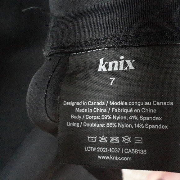 Knix Catalyst Front Zip size 7 - Picture 3 of 4